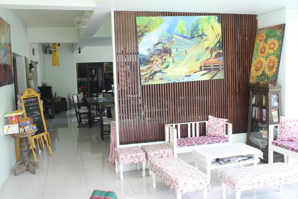 Отель Chiangmai Bupatara Чиангмай Экстерьер фото