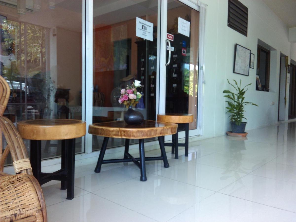 Отель Chiangmai Bupatara Чиангмай Экстерьер фото
